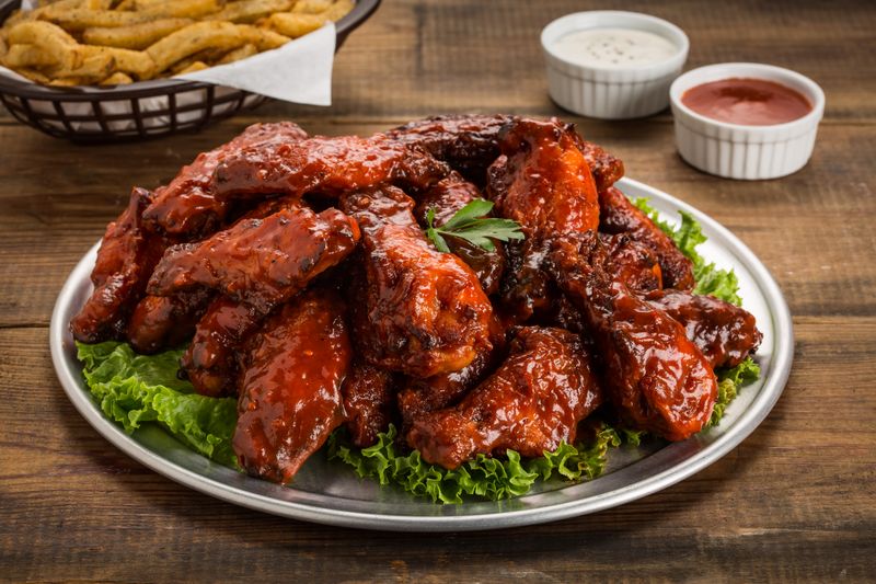 Wing Snob tender and wings duo combo